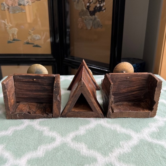 Vintage Rustic Wooden Candle Holders with Buddha and Lotus Design - Picture 8 of 10